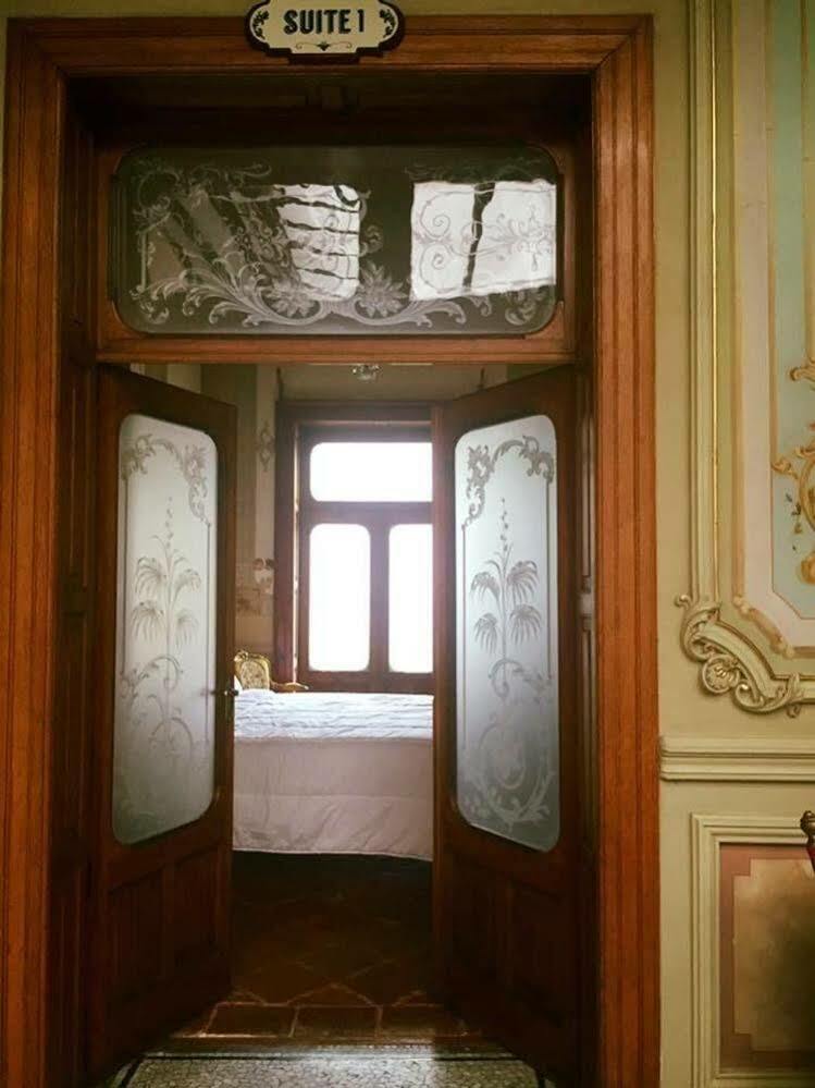 Leonora Hostal Puebla Exterior photo