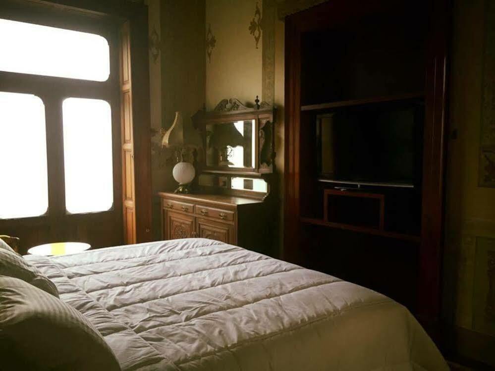 Leonora Hostal Puebla Exterior photo